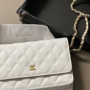 Brand new textured white cross body bag